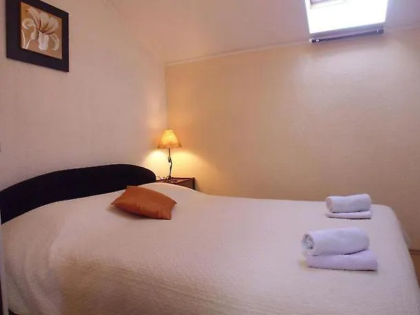 Apartment Moka Central Square 扎达尔